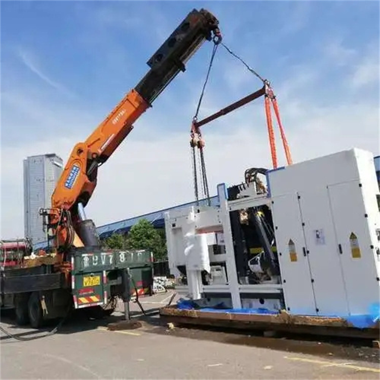 怀集附近小吊车联系方式|8-16吨|本地及时服务