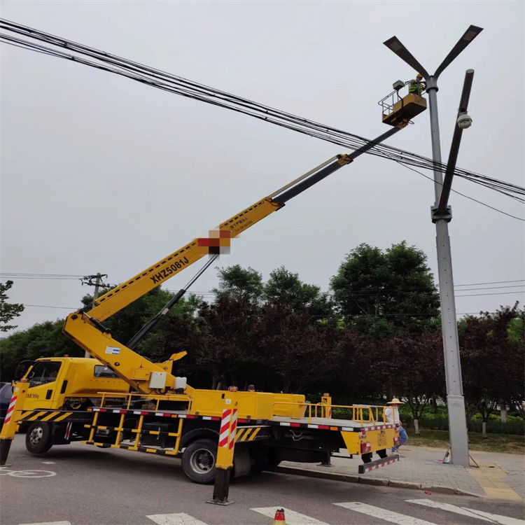 怀集路灯维修吊车出租